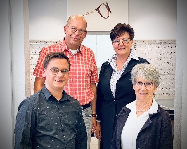 Aktuelles Teamfoto von Optik Kürner